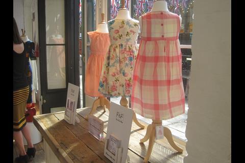 Tesco_F_and_F_pop_up_shop_covent_Garden_Florence_and_Fred__27_